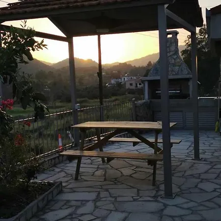 Διαμέρισμα Jennas House *