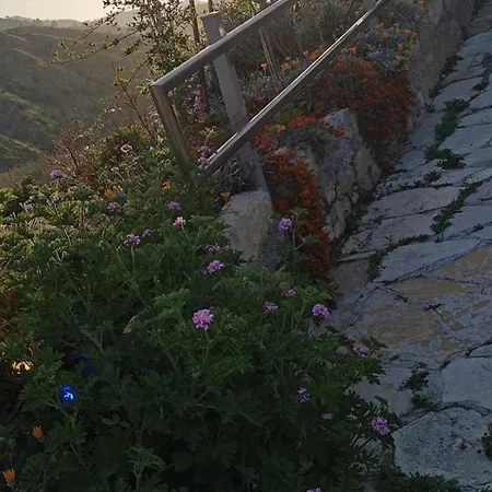 Jennas House דירה