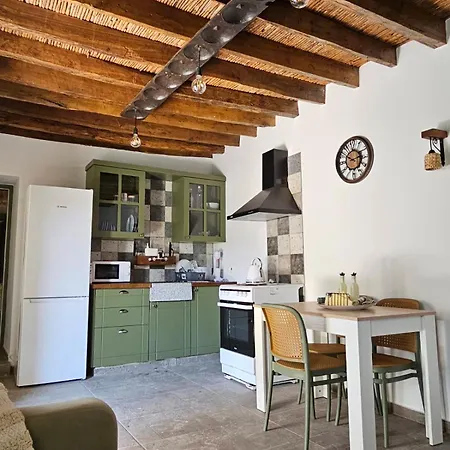 דירה Jennas House Arakapas